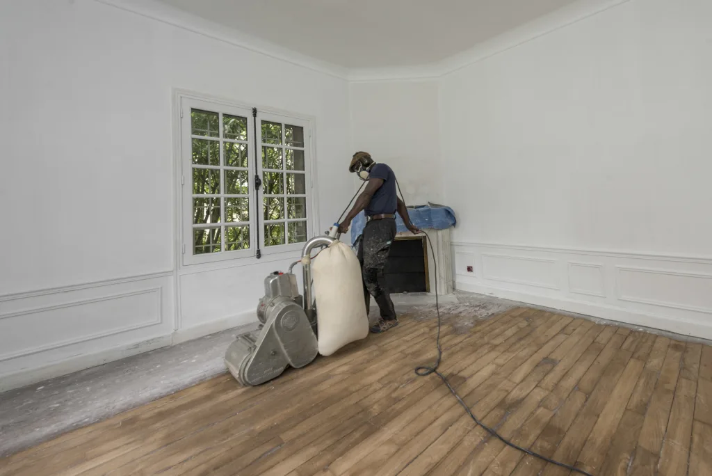 Ponçage d'un parquet